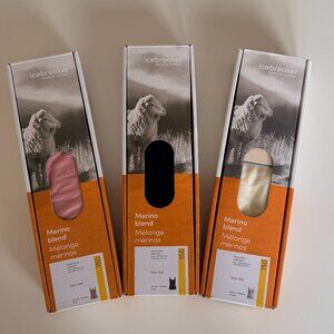 BNIB  Icebreaker Women's Merino 150 Siren Tank Size Medium. Blush (Pink)